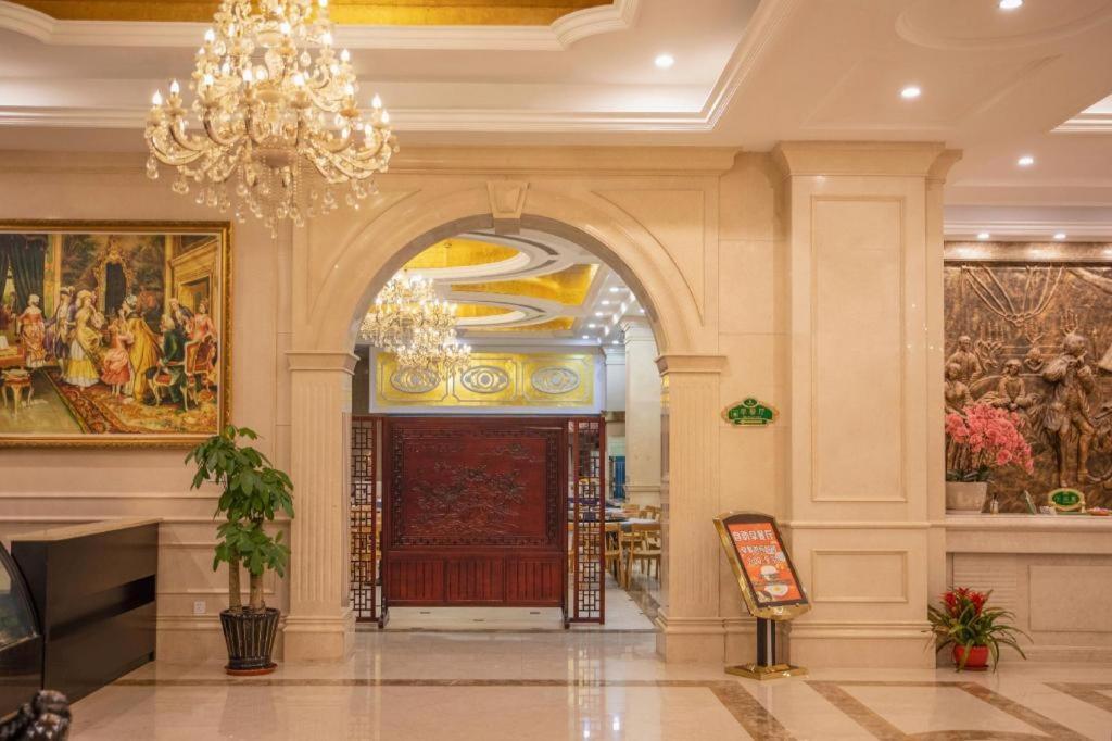 Vienna International Hotel Shanghai Pujiang Exterior foto